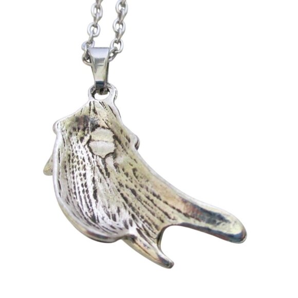 New Bird Pendant Necklace With Hat On 20" Stainless Chain Nature Bird Jewelry Gi - Picture 5 of 5